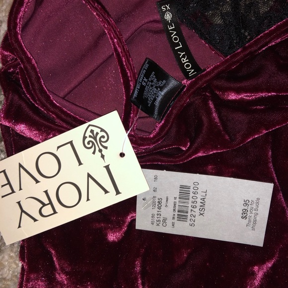 NWT buckle velvet bodysuit - Picture 4 of 5